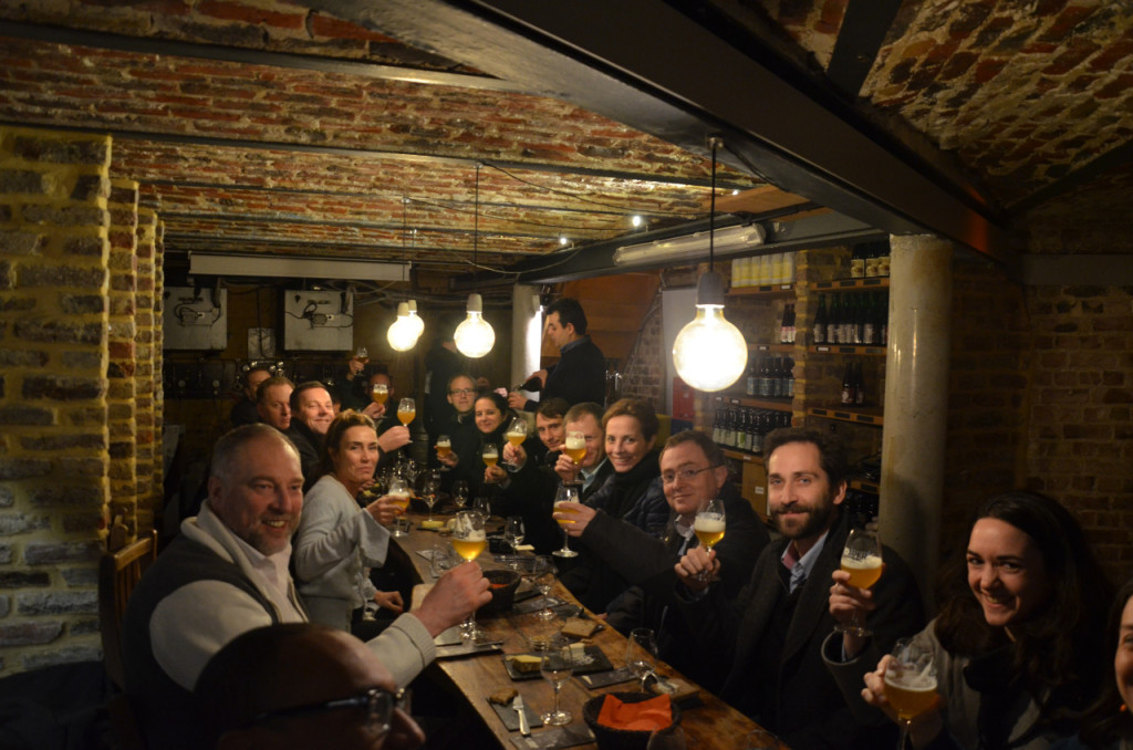 Beer tasting in the cellar of Moeder Lambic